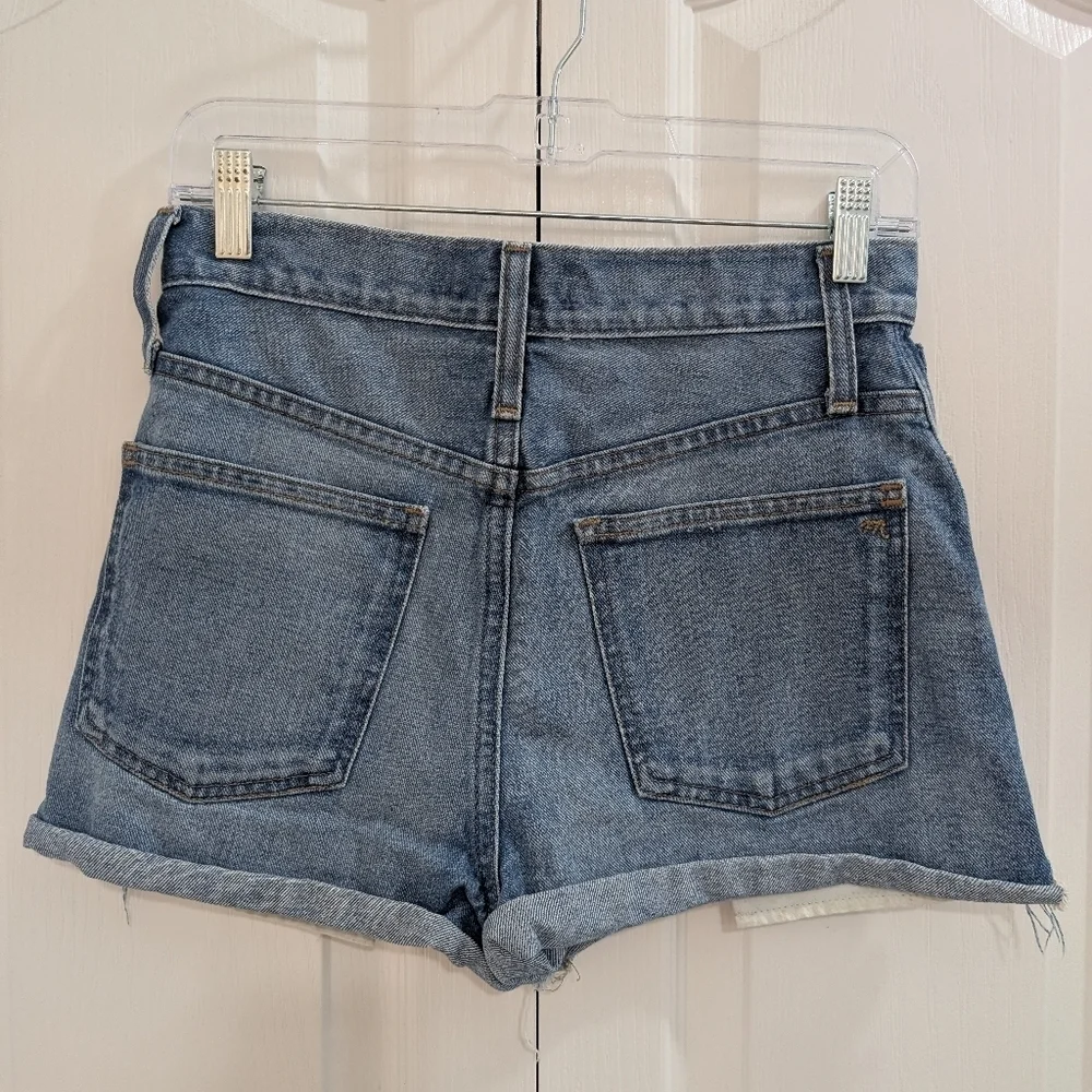 Madewell features size